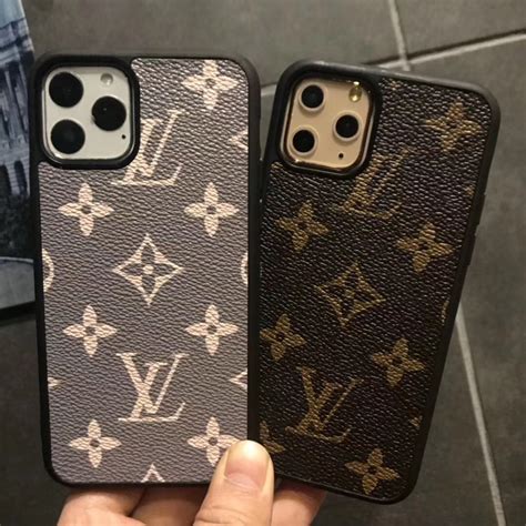 coque iphone 11 pro max louis vuitton|Phone Cases .